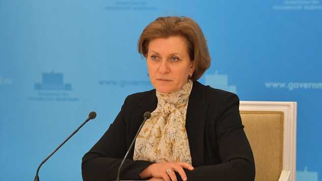 Анна Попова