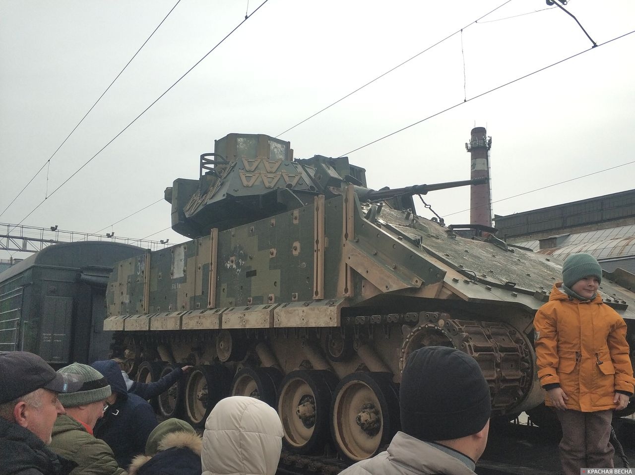 Ростов-на-Дону, трофейная бронемашина M2 Bradley на выставке 