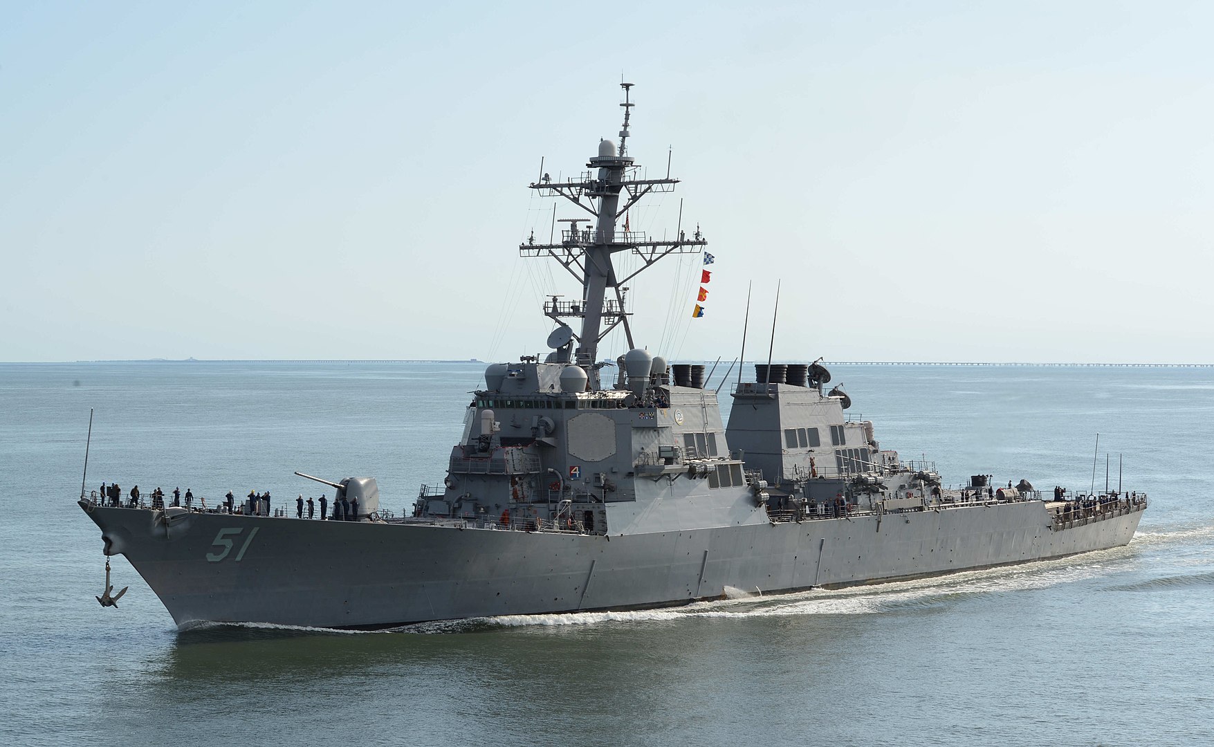 Эсминец США USS Arleigh Burke