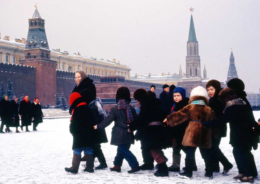 Томас Хаммонд. Дети на Красной площади. 12 марта 1964 г.