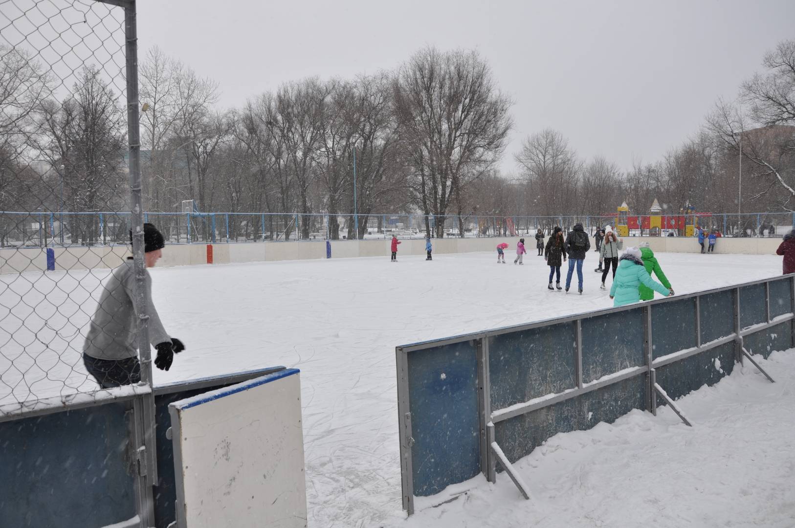 Каток на ул. Союзная. Курск