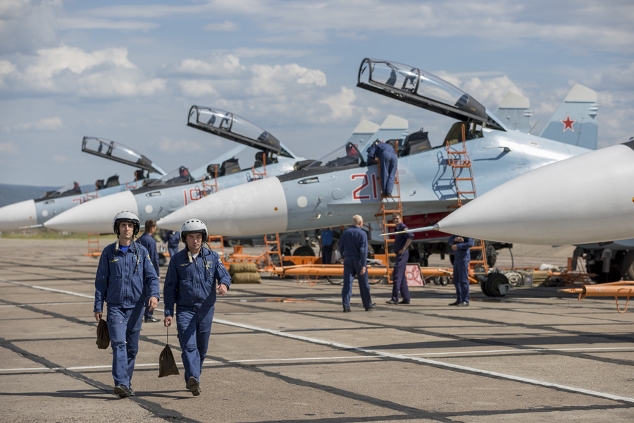 Истребители Су-30СМ