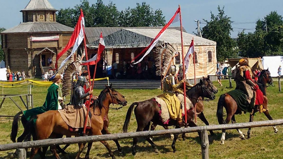 Реконструкция обмундирования польских крылатых гусар