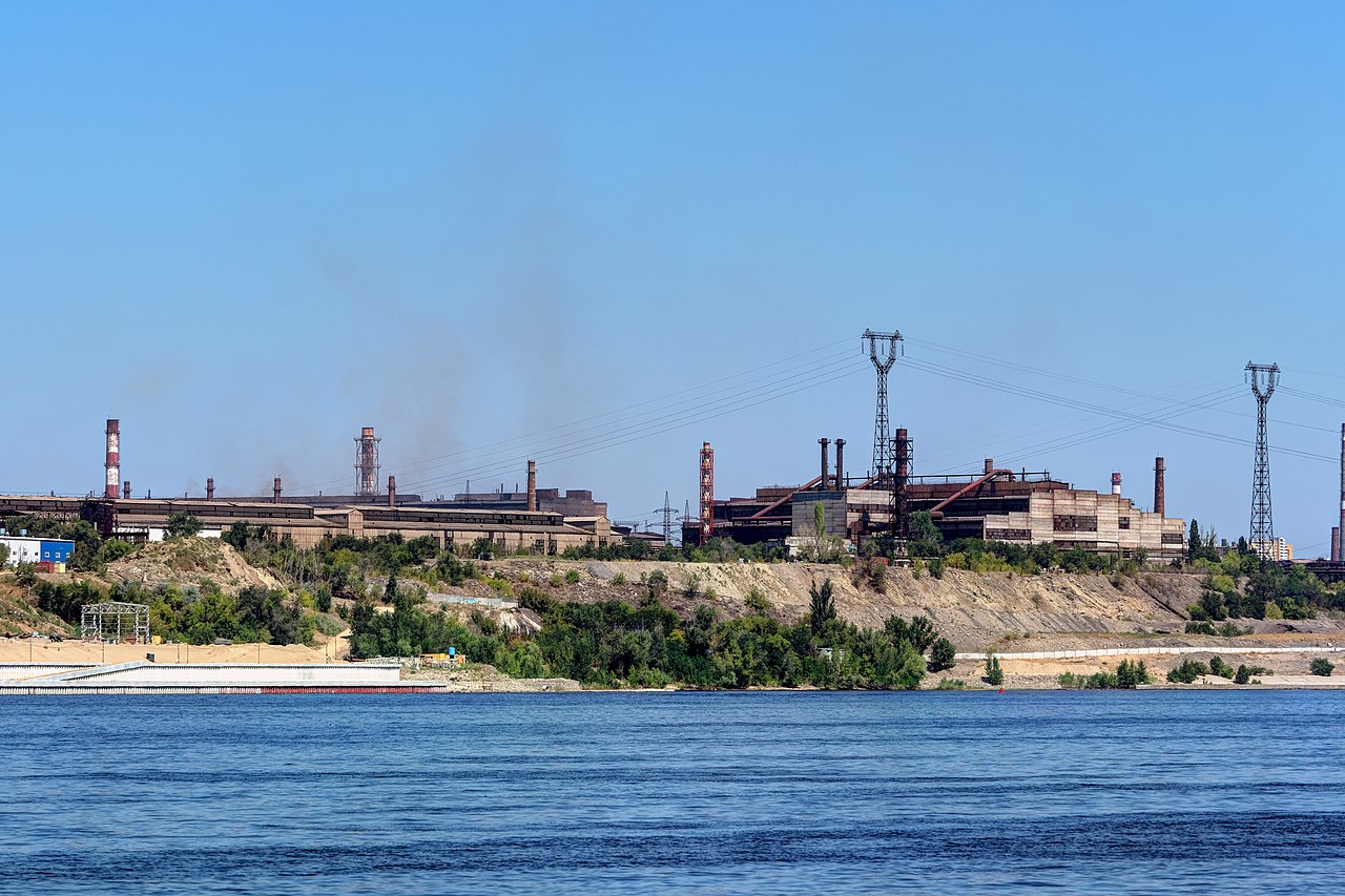 Волгоград. Волгоградский металлургический завод «Красный Октябрь»