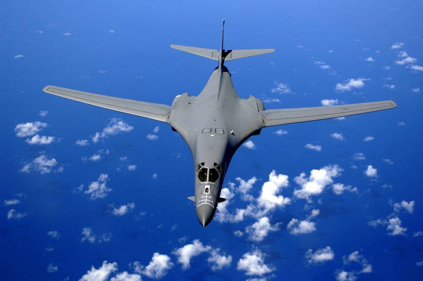 Бомбардировщик B-1 ВВС США