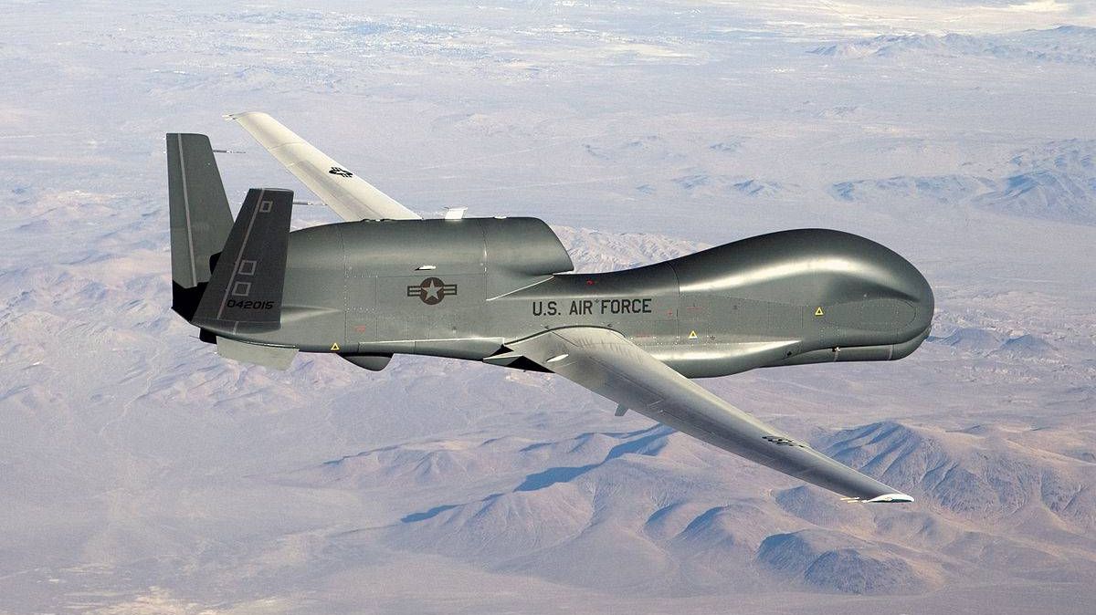 Американский разведовательный БПЛА Global Hawk