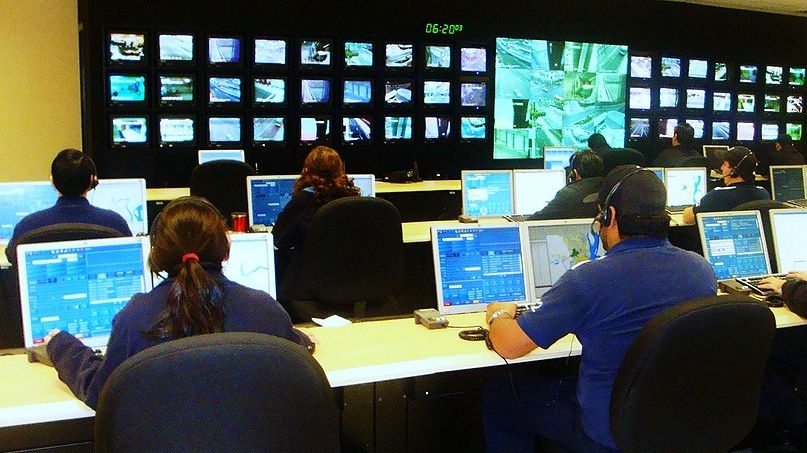 Операторы экстренных служб
