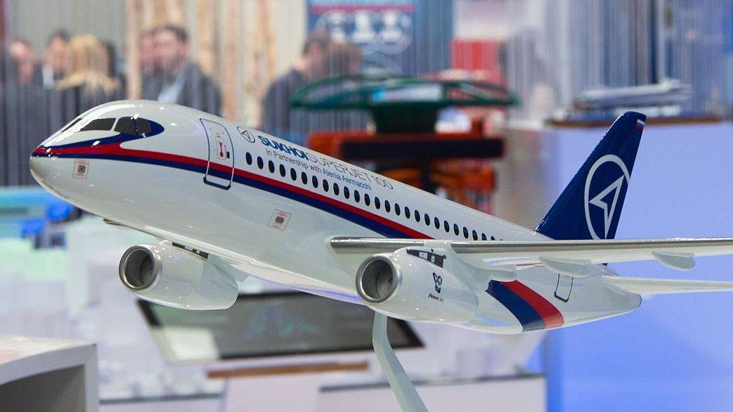 Sukhoi Superjet 100 (макет)