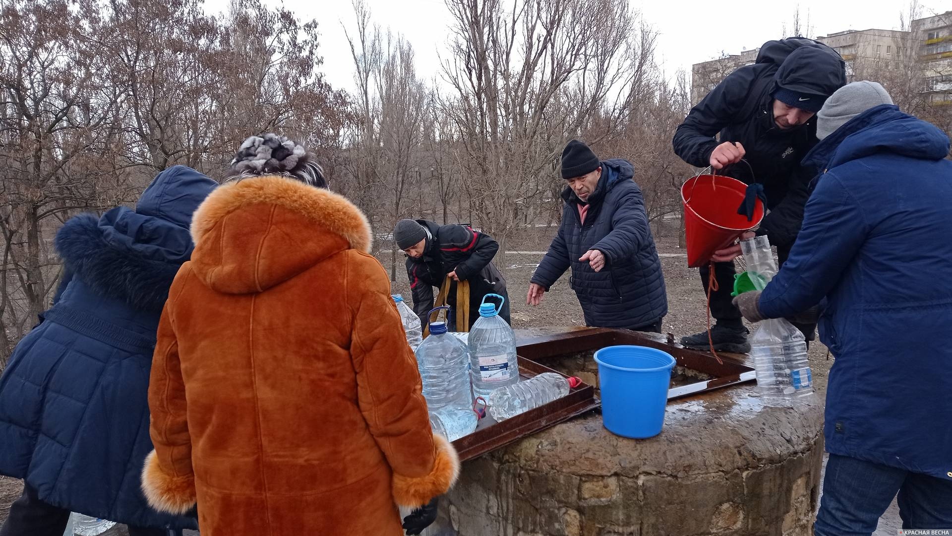 Пожарный резервуар с водой в Рубежном