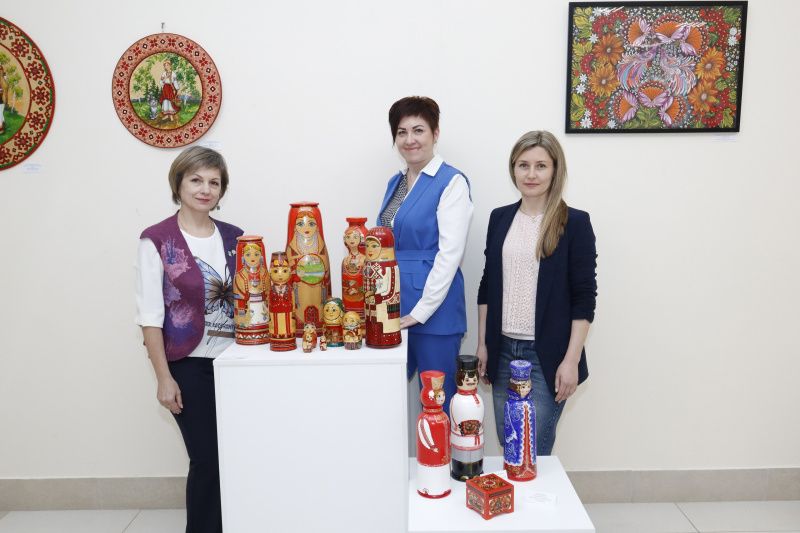 Выставка Расписные истории