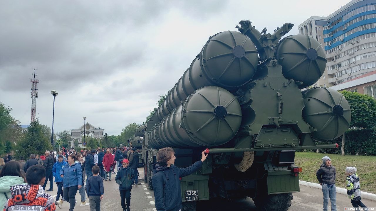 Выставка военной техники в Астрахани 