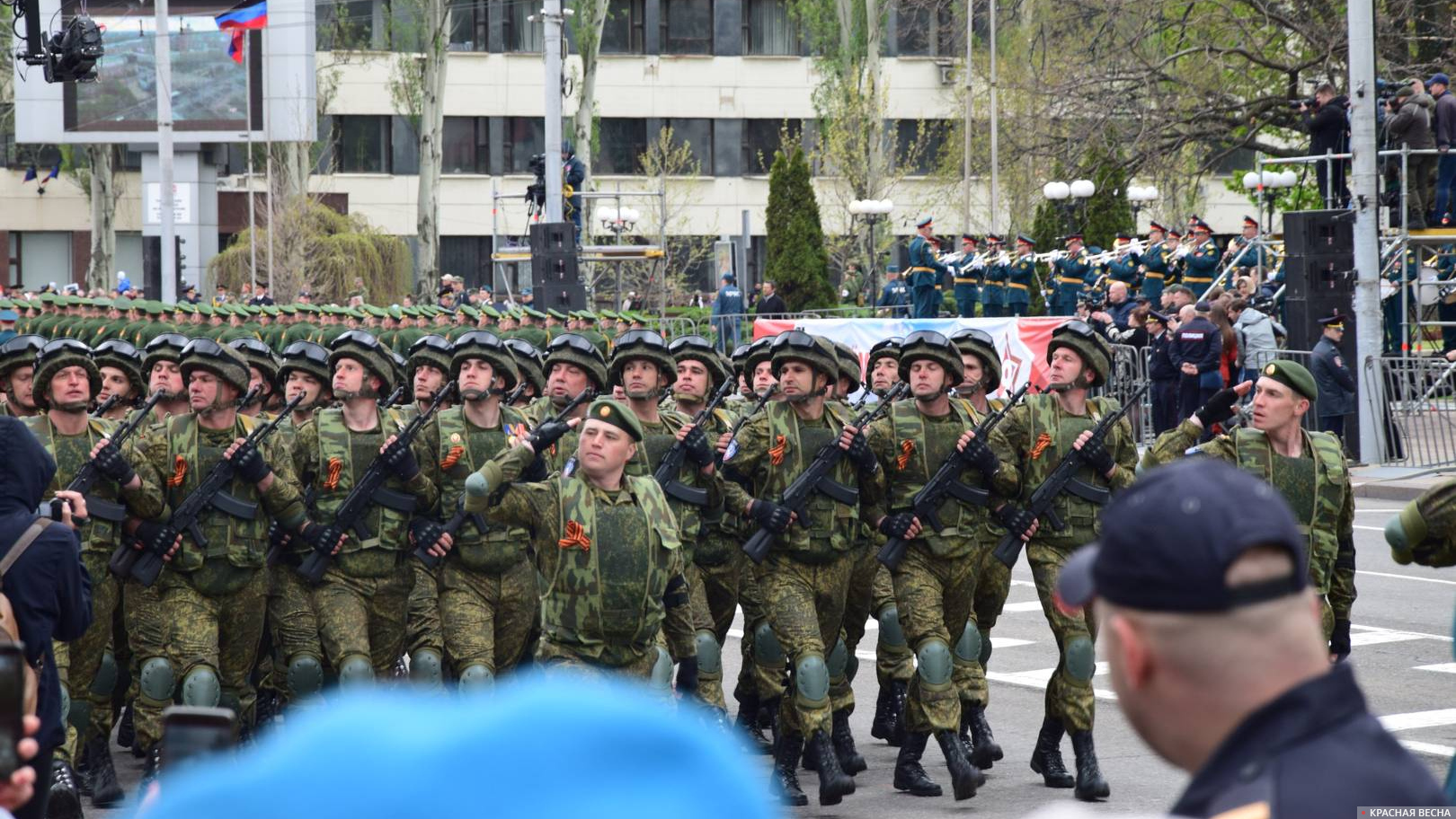 Парад Победы в Донецке