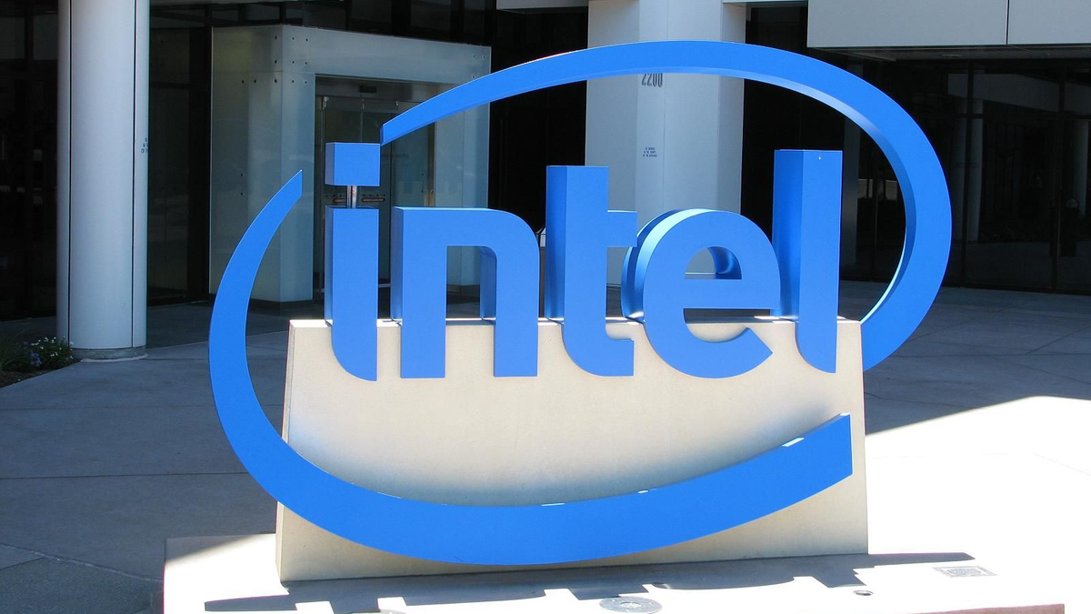 Логотип Intel