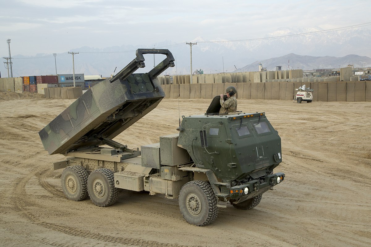  РСЗО High Mobility Artillery Rocket System (HIMARS) 