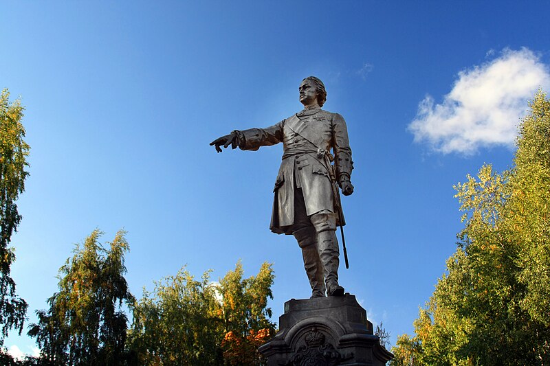 Памятник Петру Первому в Петрозаводске