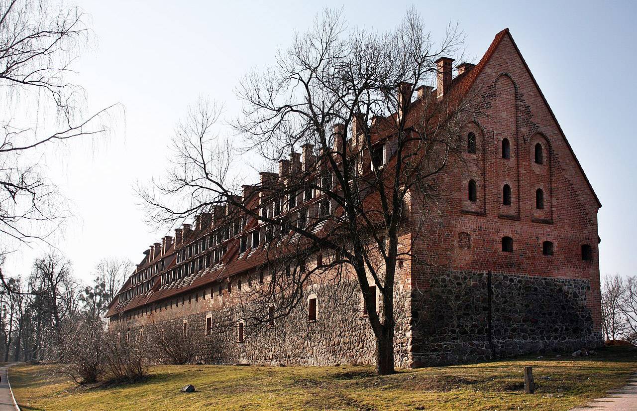 Замок Прейсиш-Эйлау. Багратионовск, 2006 год