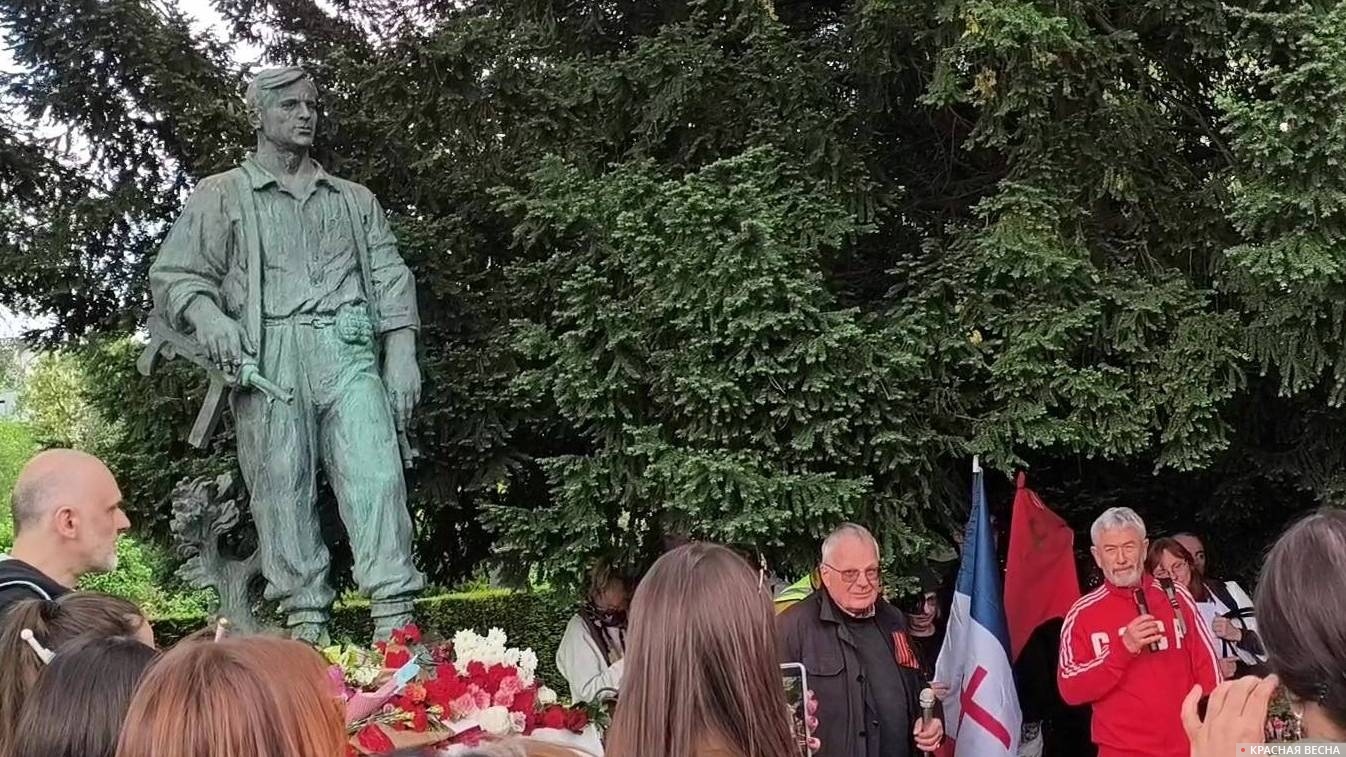 Участники шествия 