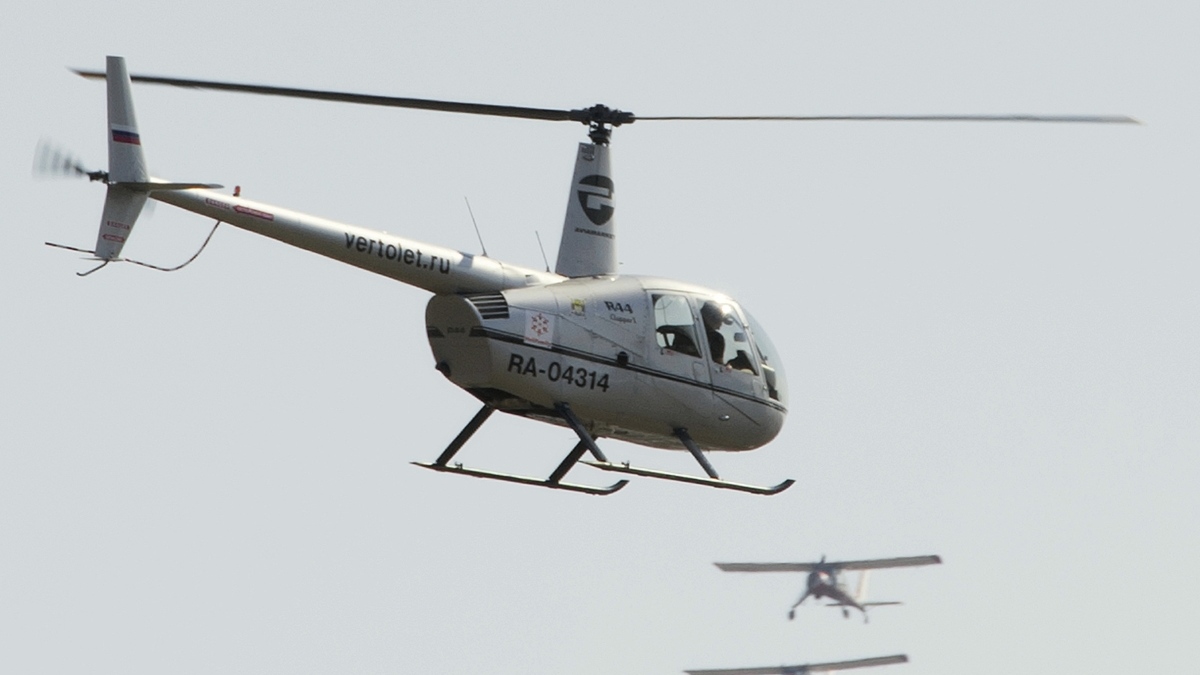 Ввертолет Robinson R-44