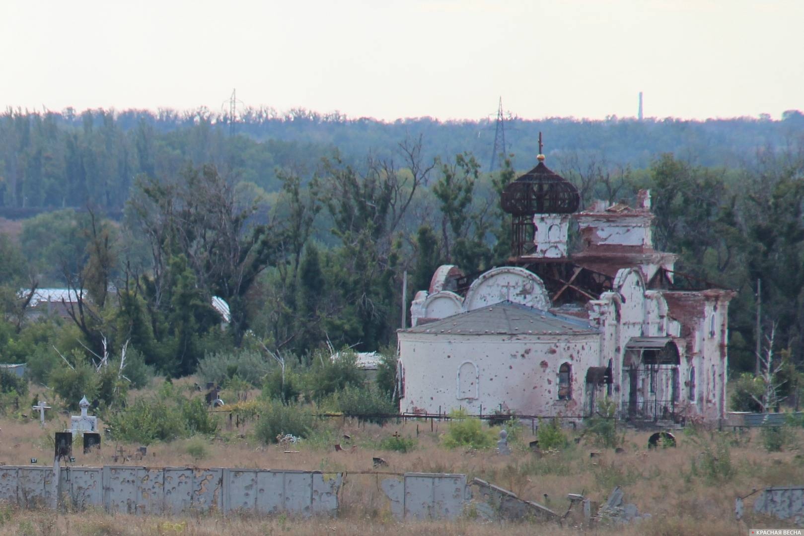 Разрушенный храм в районе Донецкого аэропорта. Донецк. ДНР