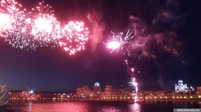 День Победы, салют в Екатеринбурге, 9 мая 2018 года