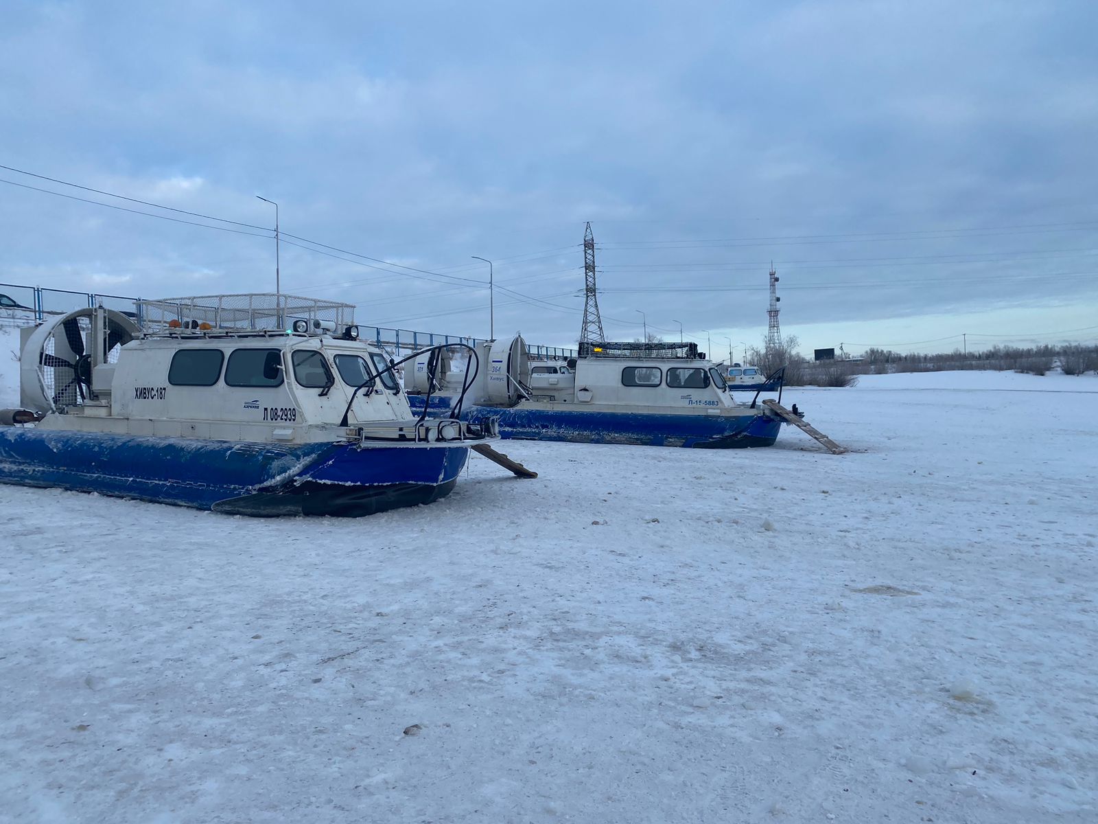 Суда на воздушной подушке в Якутске