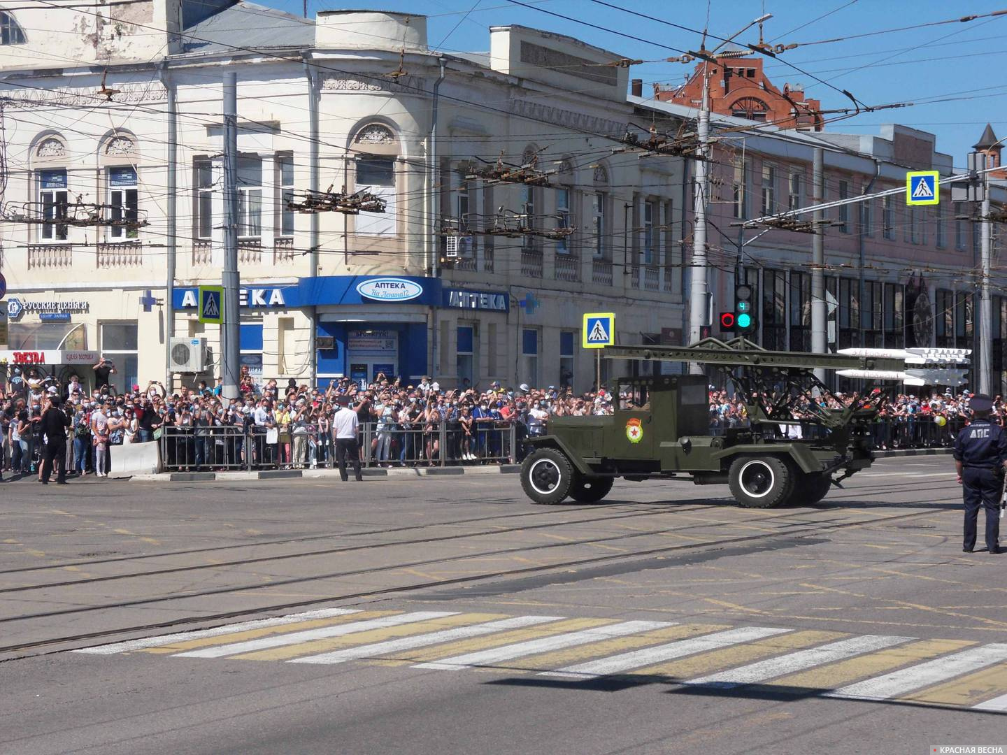 Легендарная «Катюша» БМ-13 на базе автомобиля ЗИС-5.