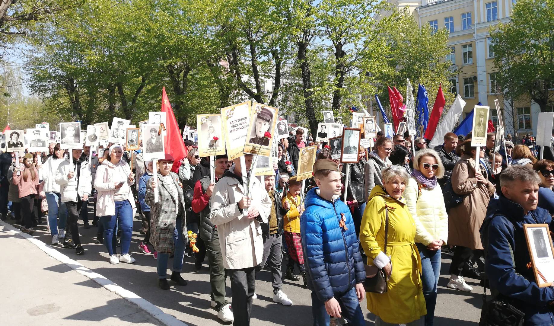 Бессмертный полк в Барнауле