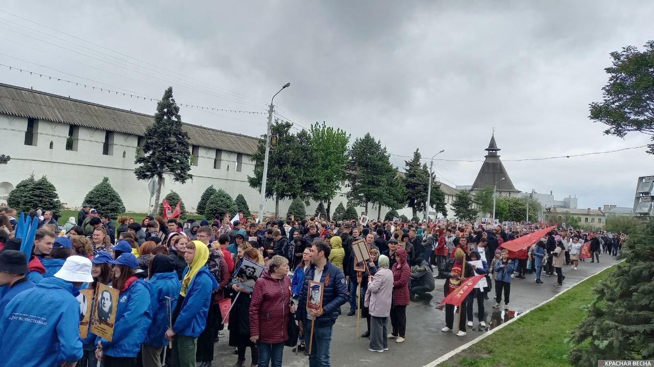 Сбор участников у Астраханского Кремля