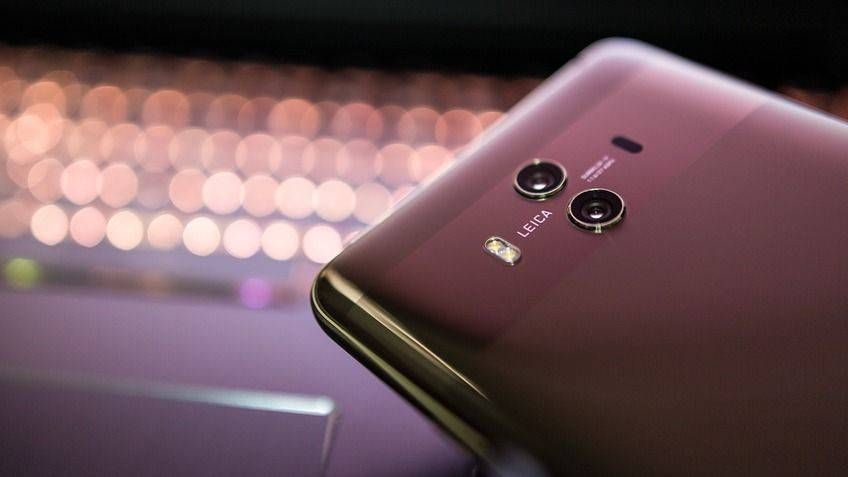 Смартфон Huawei