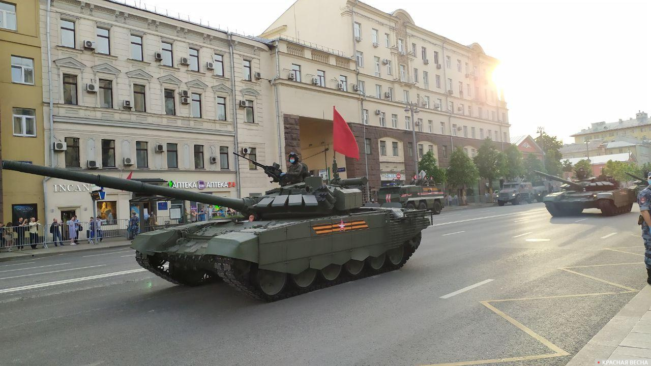 Репетиция Парада Победы. Москва, Тверская улица