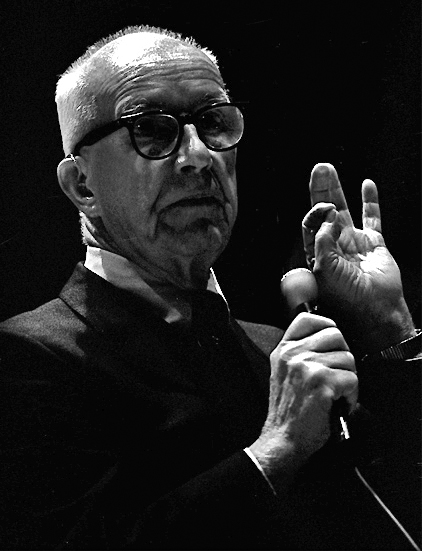 BuckminsterFuller1