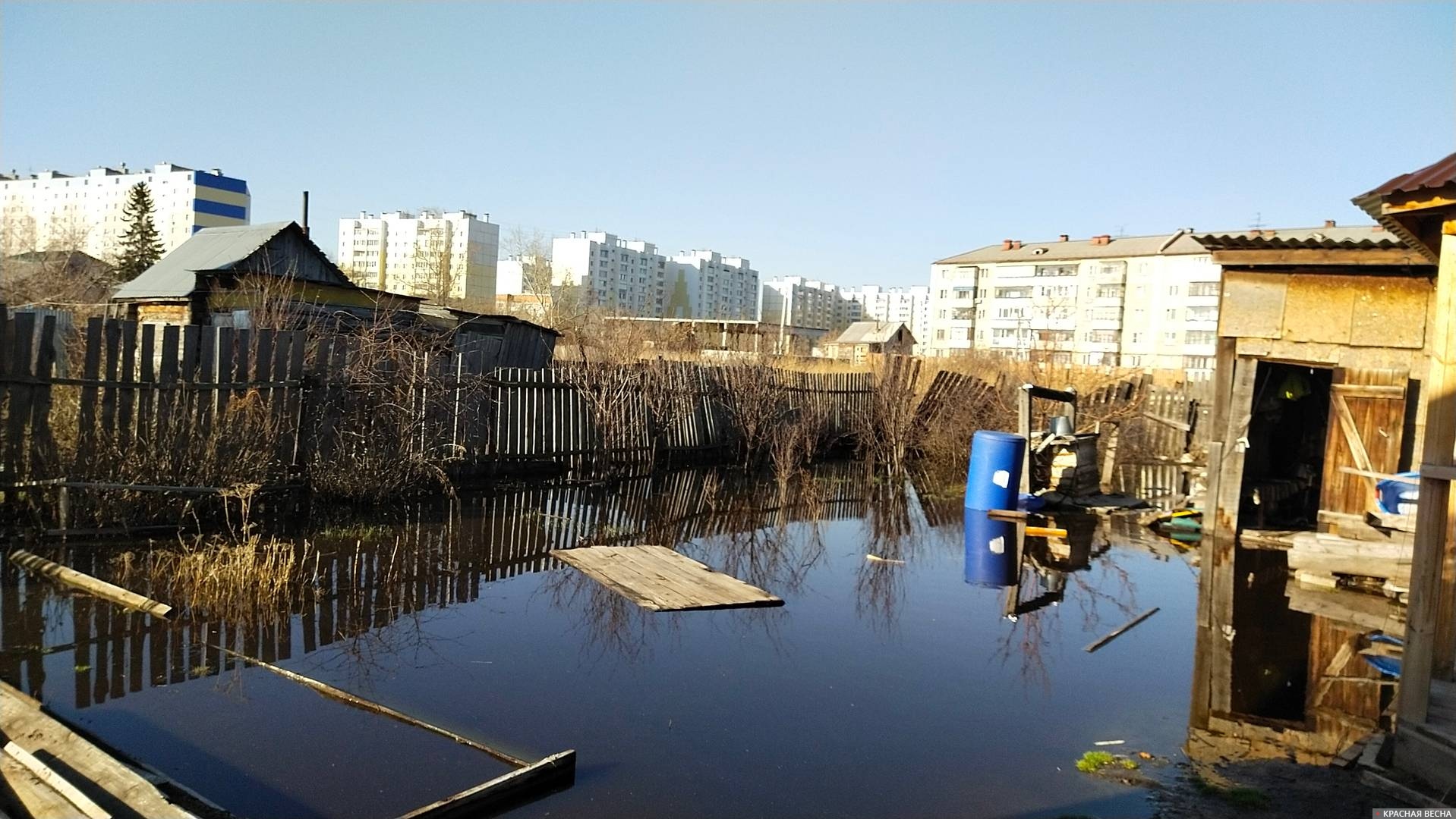 Один из участков на улице Сеченова в Кургане 17 апреля 2022 года