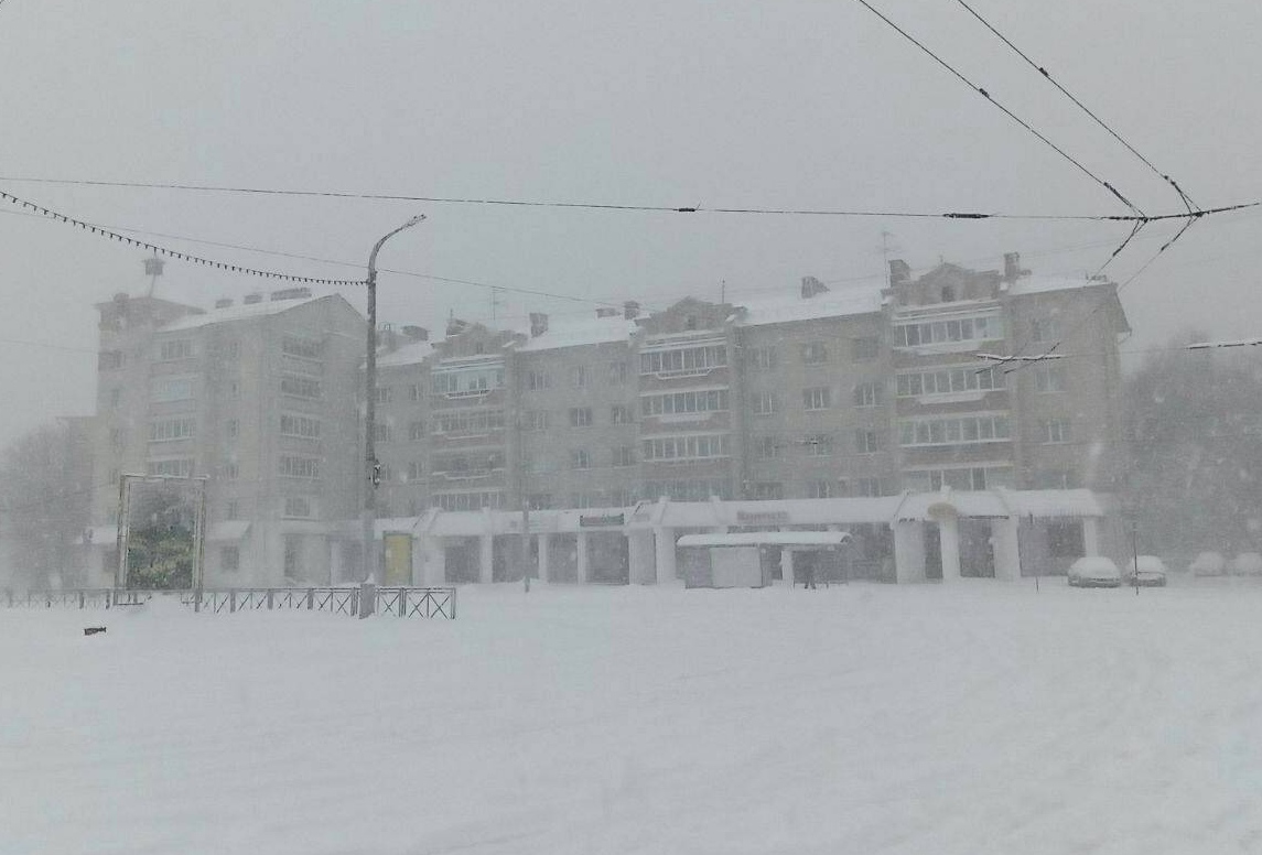 Кострома. На привокзальной площади