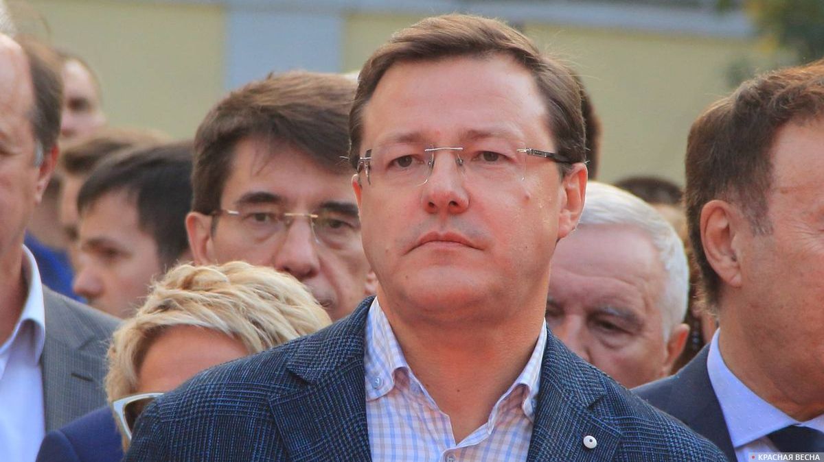 Дмитрий Азаров