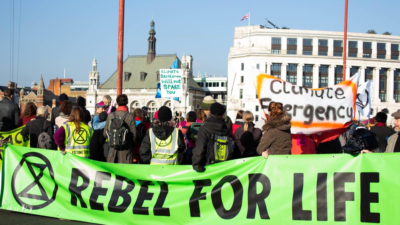 Активисты Extinction Rebellion