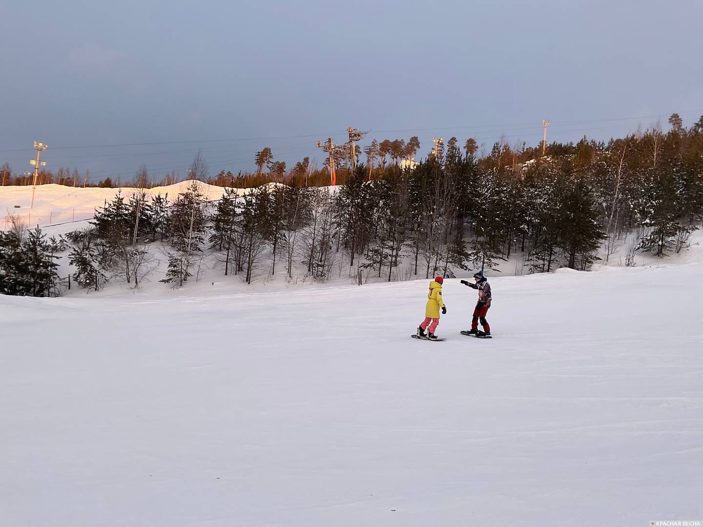 Спуск на сноуборде