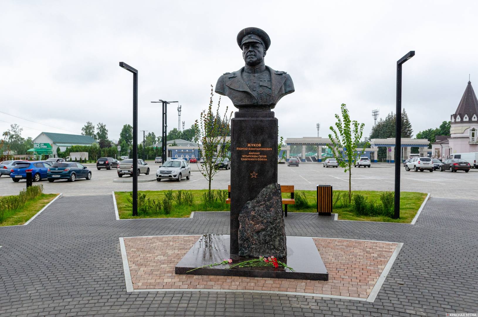 Бюст маршалу Жукову в Орле. 22.06.2022