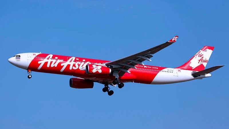 Авиалайнер AirAsia