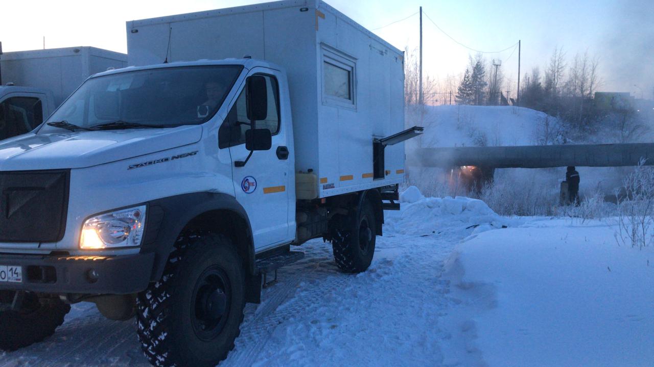 аварийно-восстановительные работы на магистральной теплосети в Якутии