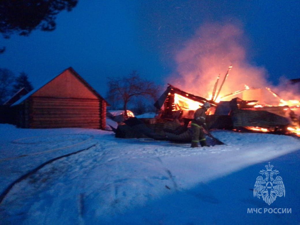 Пожар в деревне Малое Лучно Новгородской области