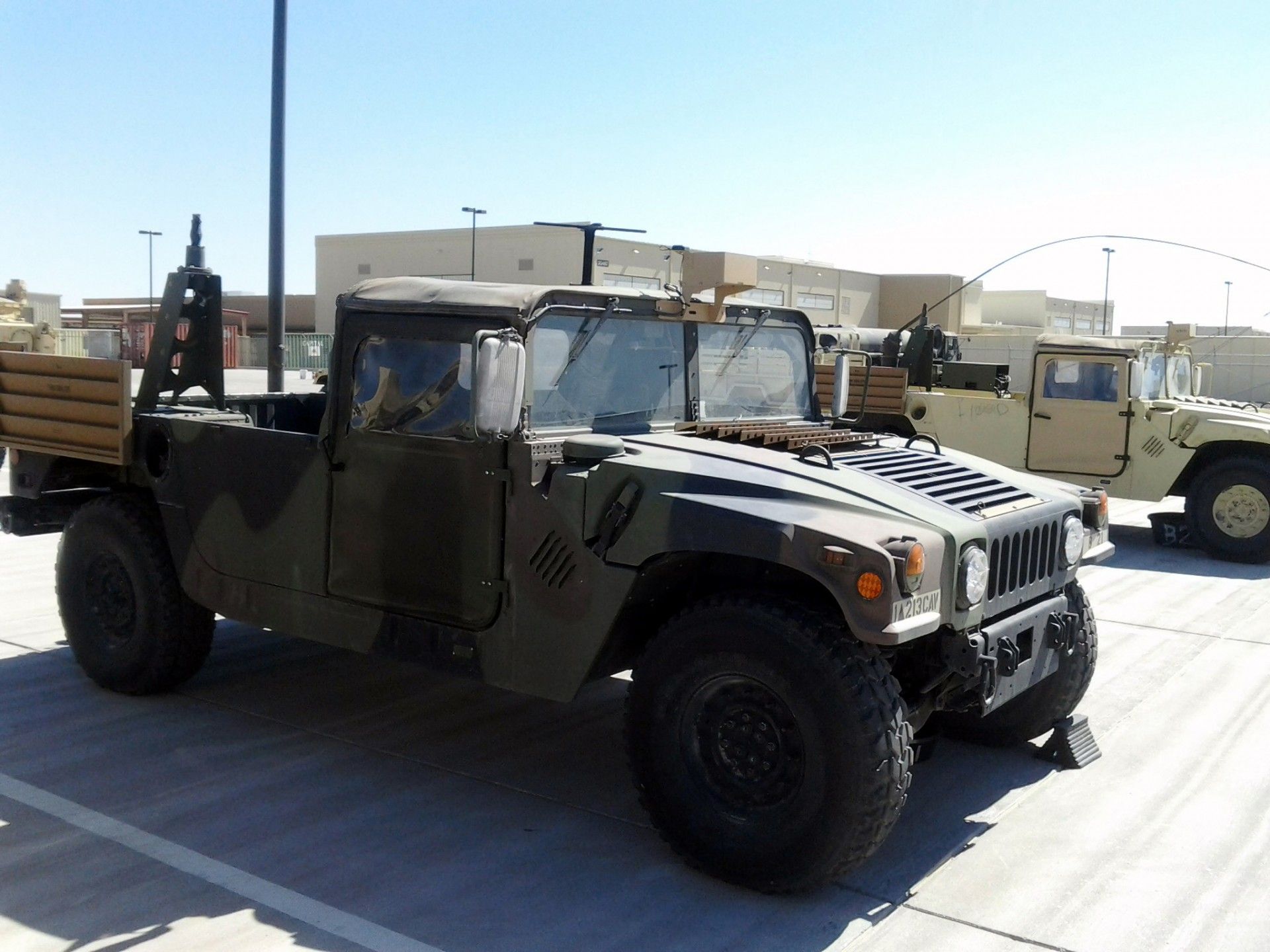 Military Humvee Armor Soldiers Free Stock Photo — Public Domain