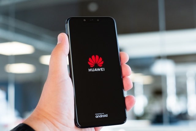 Смартфонм Huawei