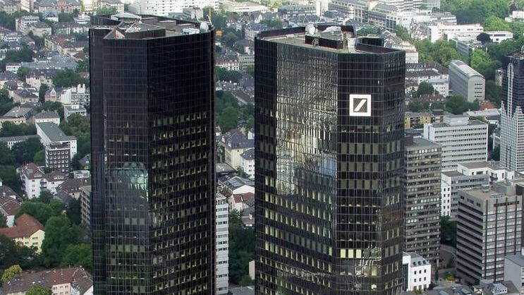 Штаб квартира Deutsche Bank во Франкфурте на Майне