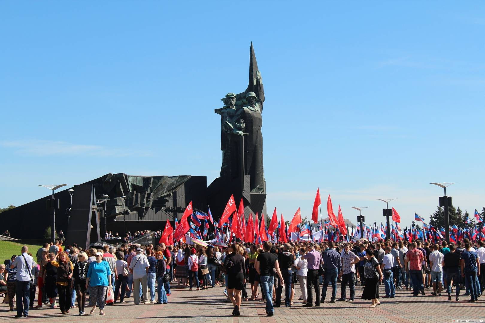 Празднование Дня освобождения Донбасса. Донецк. ДНР