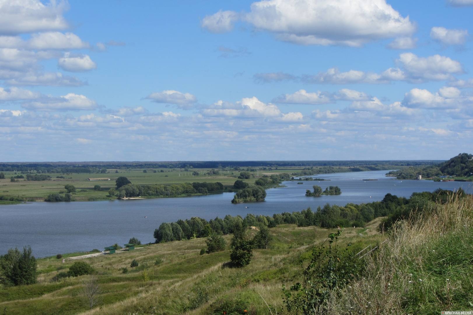 Село Константиново. Вид на реку Оку с холма у церкви.