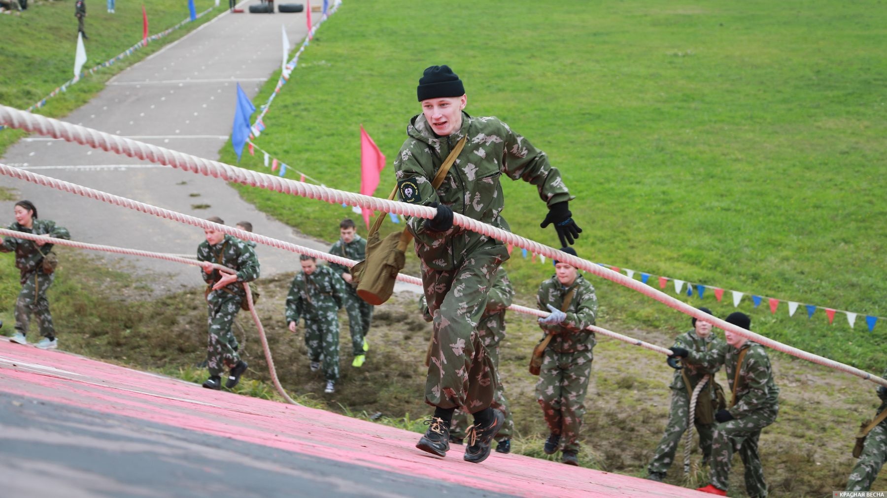 Юнармия, полоса препятствий