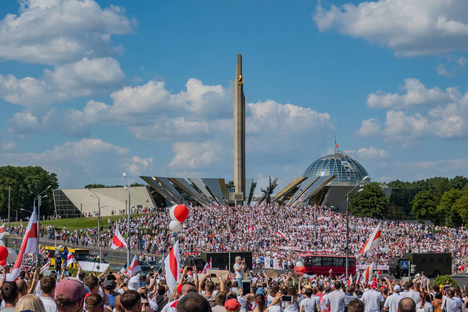 Протестный митинг против Лукашенко, Минск. 16 августа 2020 г. (Фото — Homoatrox)