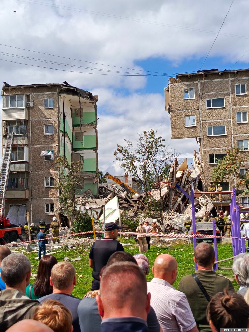 Взрыв газа. Обрушение дома