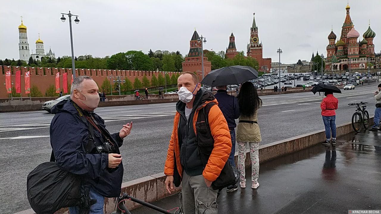 Большой Москворецкий мост, 9 Мая