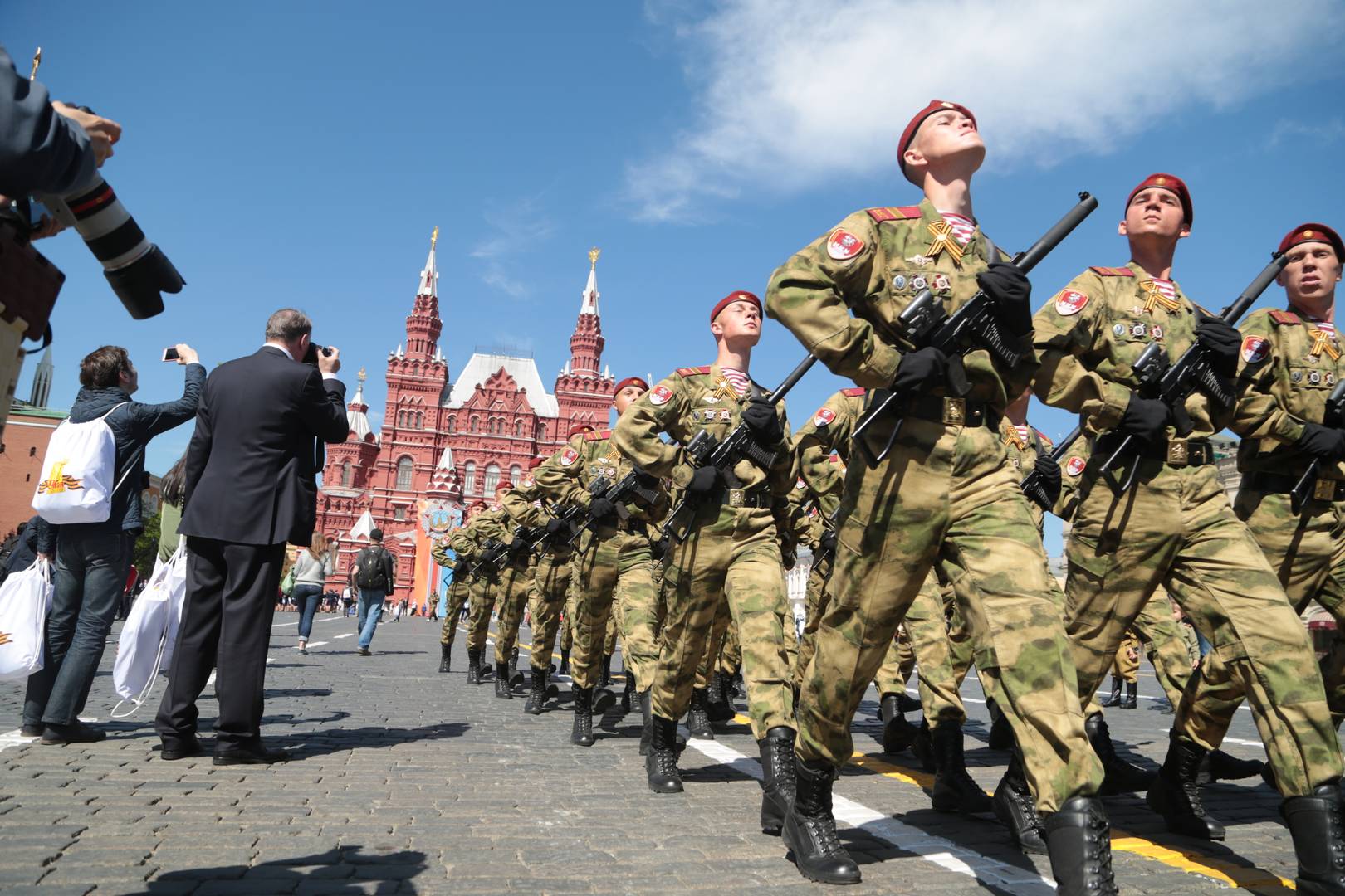 2018 9мая Парад Москва росгвардия